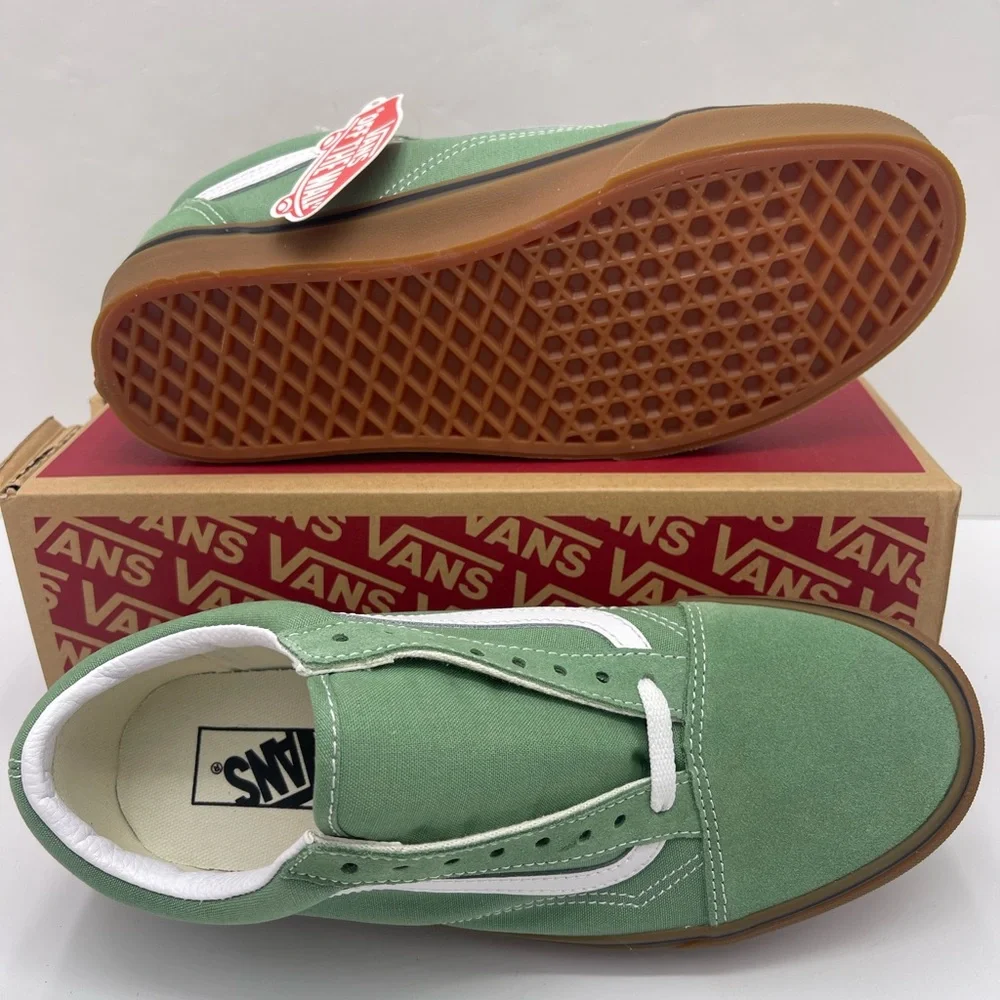 Vans Men’s Old Skool (Gum) Basil/True White Sneakers VN0A38G19M0